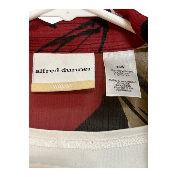Alfred Dunner Sheer Floral Button Front Blouse 18W Missing Button - Picture 3 of 5